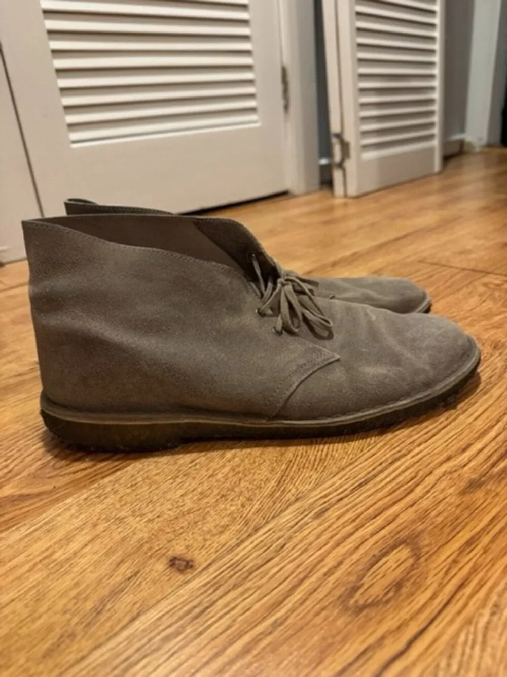 Men's Clark Desert Boot, Brown Suede, Size 11